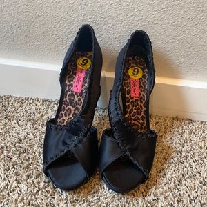 Betsey Johnson black size 9 high heeled shoes.
